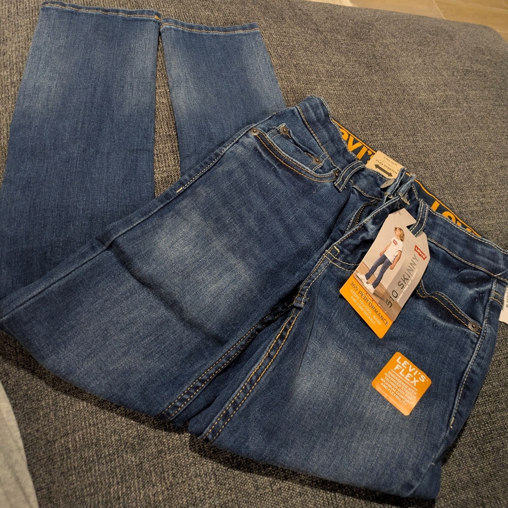 Boys Levi skinny jeans